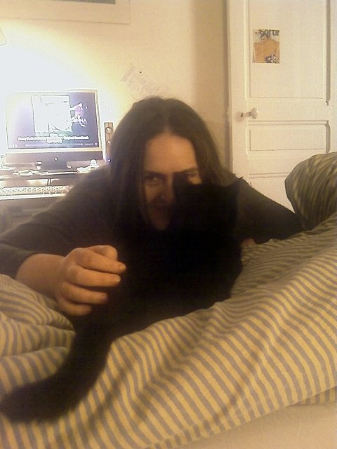 2008-03-15 Une chatte en colere_l.jpg
